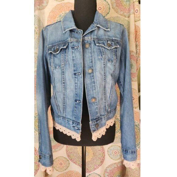 Upcycled Denim Jean Jacket with Cotton Eyelet Trim Size Medium - Picture 1 of 11